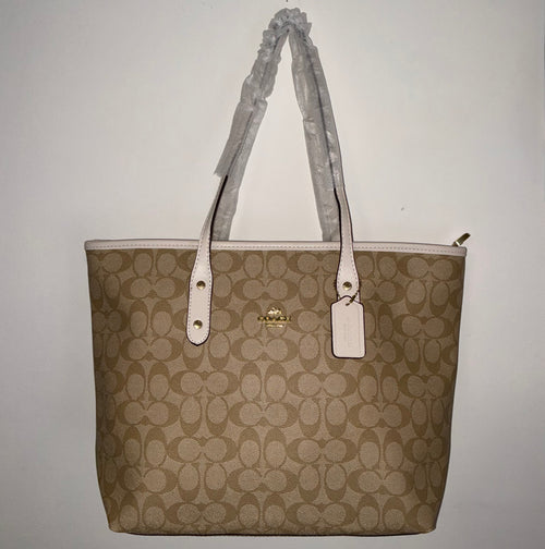 Carteras, Coach